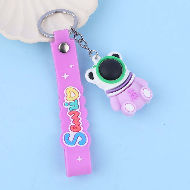 جاکلیدی سیلیکونی طرح فضانورد + بند آویز