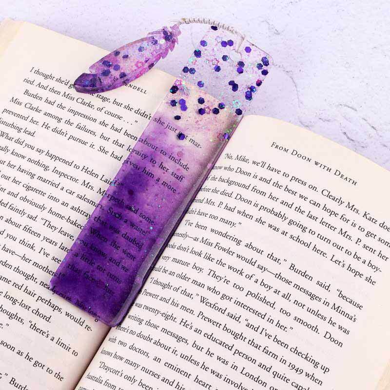 نشانگر کتاب رزینی طرح ابر و باد