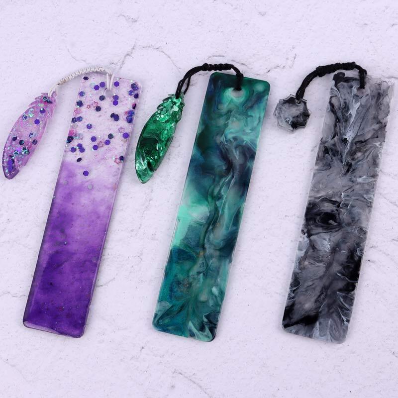 نشانگر کتاب رزینی طرح ابر و باد