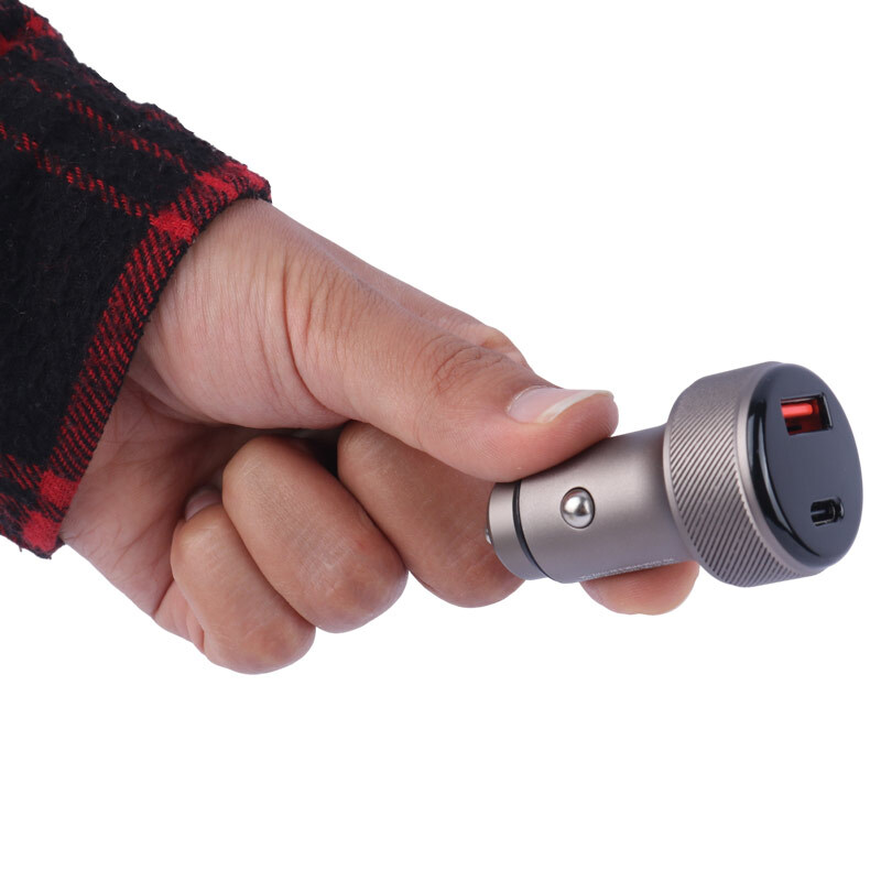 شارژر فندکی 30 وات اوی C-859