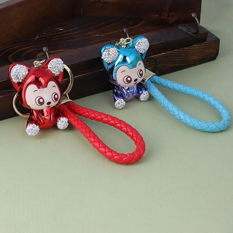 جاکلیدی هولوگرامی نگین دار میمون + بند آویز