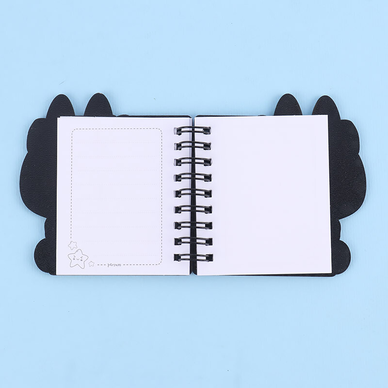 دفترچه یادداشت 45 برگ طرح لبوبو بغل بازشو