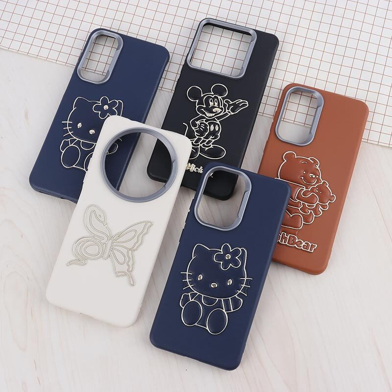 قاب چرمی ژله ای Leather کارتونی برجسته