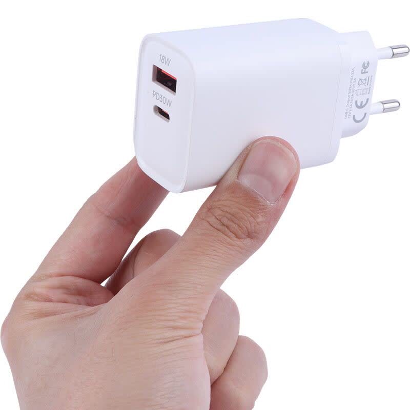 شارژر دیواری 30 وات بیوا HC-54 QC3.0 PD 3A