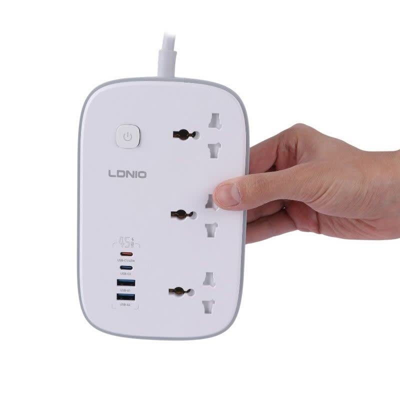 چند راهی 3 خانه برق ارت دار الدینیو SC6 با کابل 2 متری + شارژر USB و Type-C