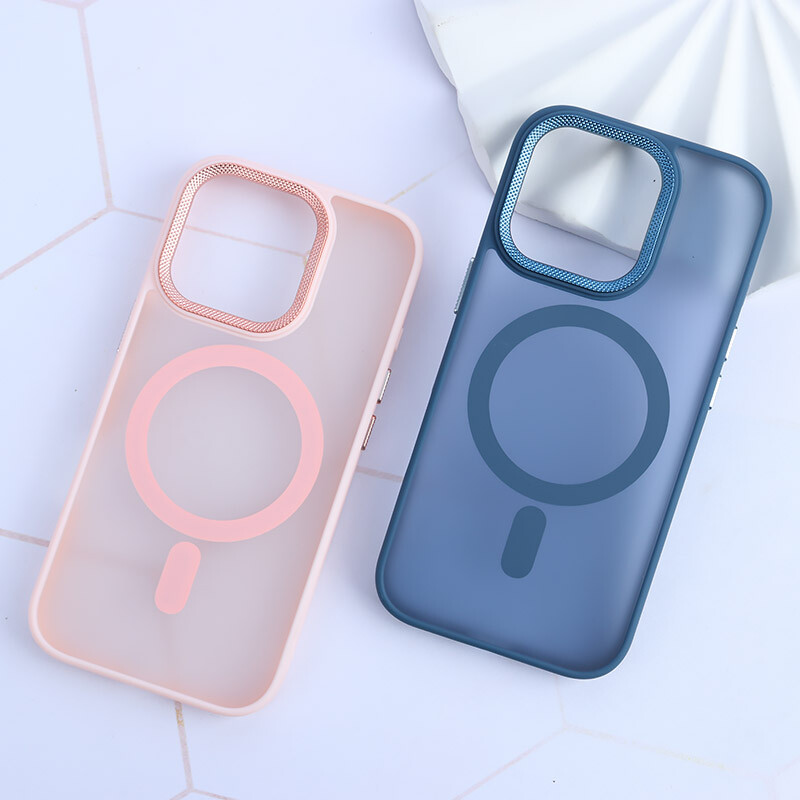 قاب PC مگ سیف آیفون iPhone 16 Pro پشت مات محافظ لنز متال