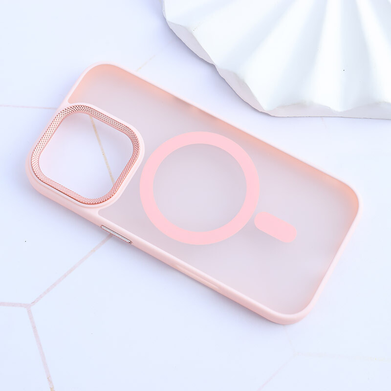 قاب PC مگ سیف آیفون iPhone 16 Pro پشت مات محافظ لنز متال