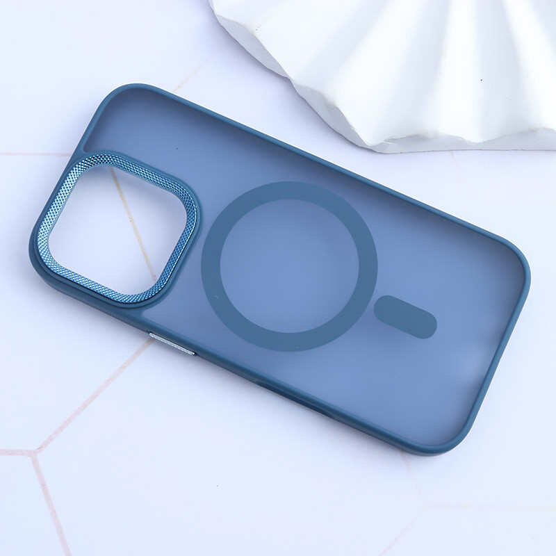 قاب PC مگ سیف آیفون iPhone 16 Pro پشت مات محافظ لنز متال