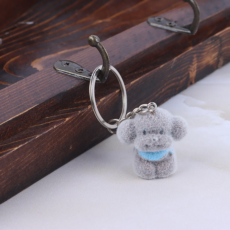 جاکلیدی مخملی سگ طوسی