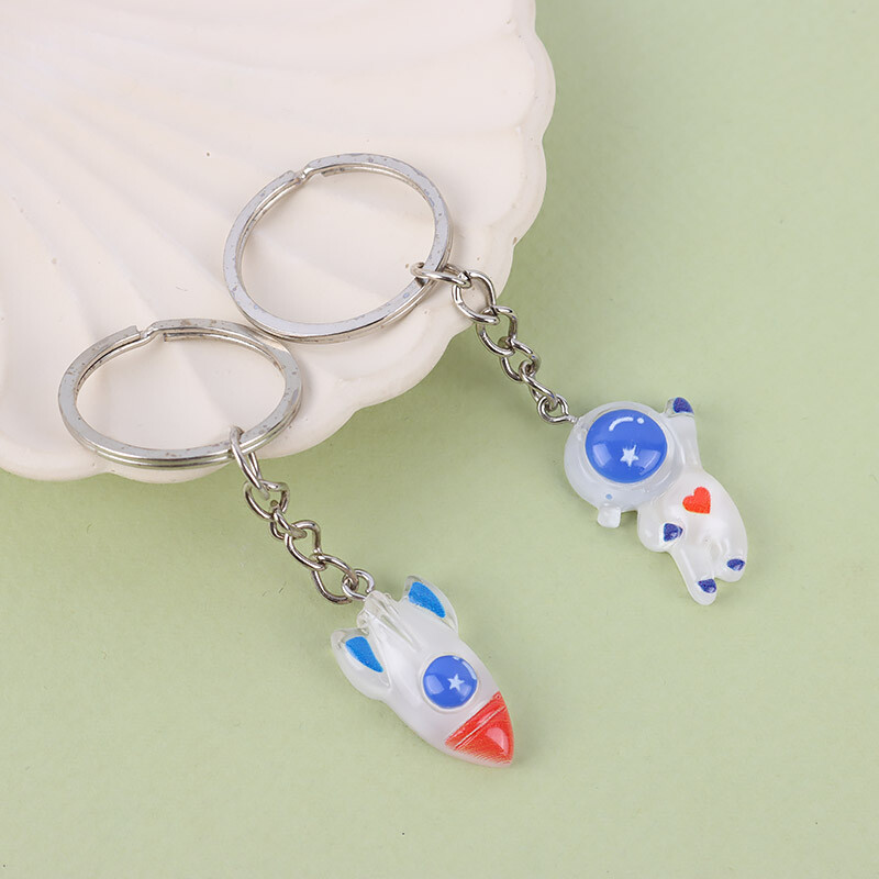 جاکلیدی سرامیکی فضانورد