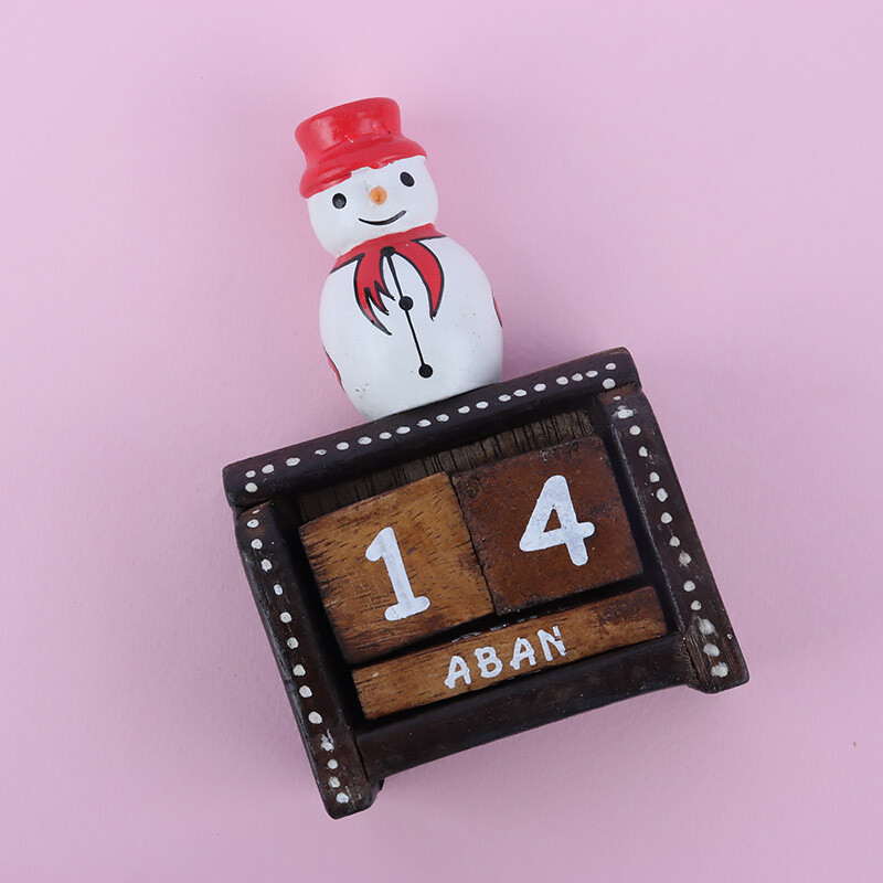 تقویم چوبی رومیزی طرح فانتزی