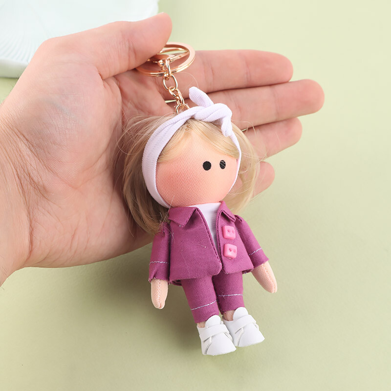 جاسوییچی عروسکی دست ساز رها لباس سفید بنفش