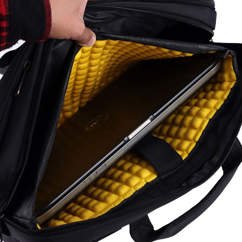 کیف لپ تاپ دوشی Condotti B0162