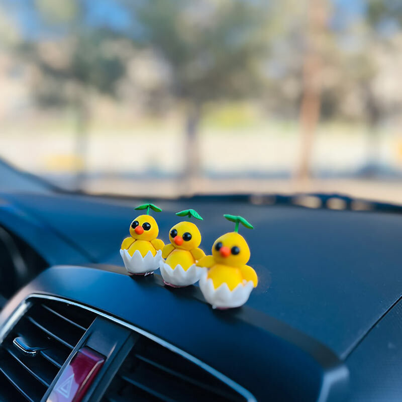 رو داشبوردی طرح جوجه