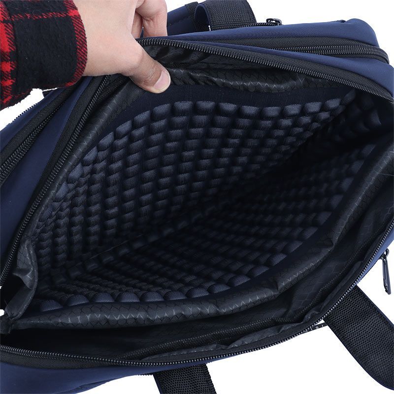 کیف لپ تاپ سه کاره Benetton B084