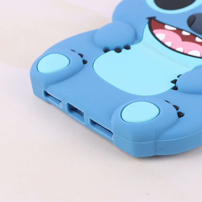 قاب استیچ گوش دار مخملی