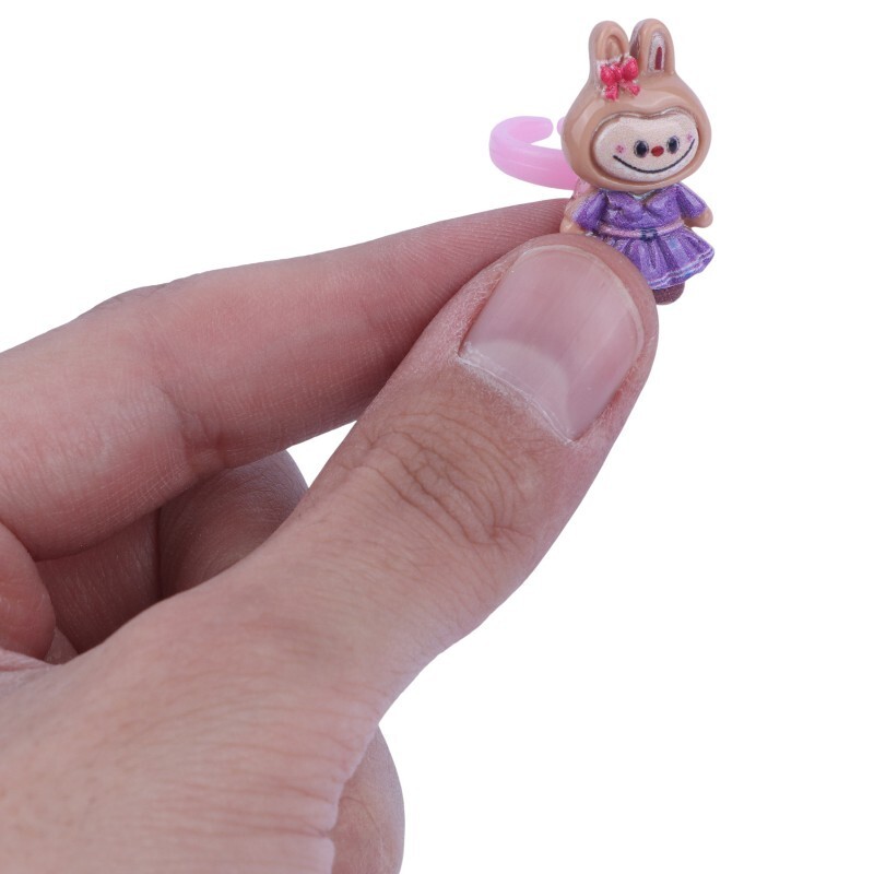 انگشتر طرح لبوبو