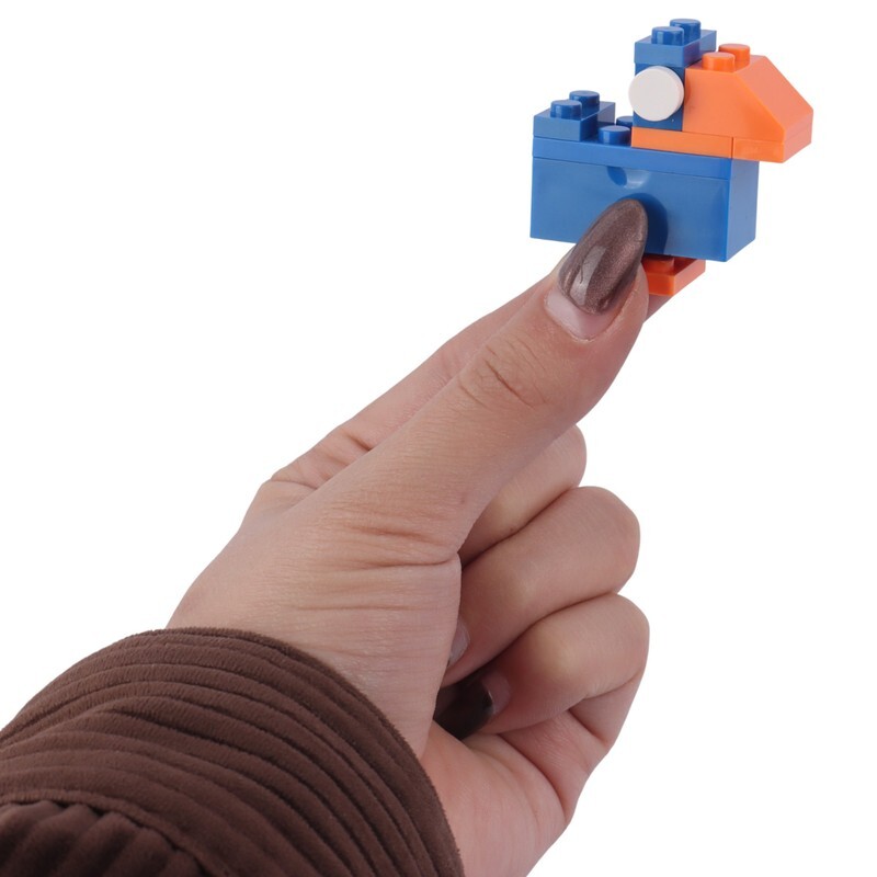 تراش پلاستیکی لگویی مخزن دار حیوانات UP TOP