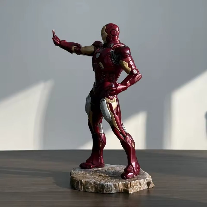 اکشن فیگور طرح Iron Man Avengers کد 1996