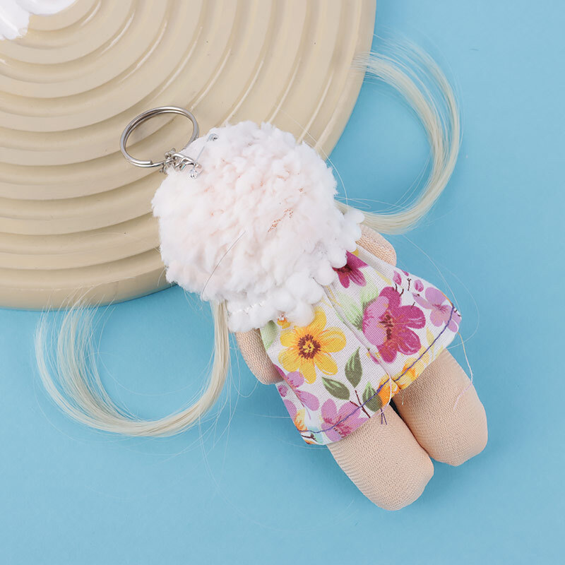 جاکلیدی عروسک روسی کلاه پشمی