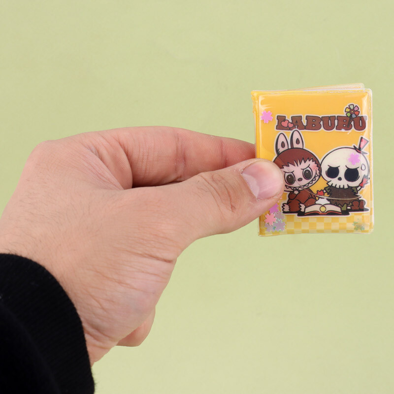 دفترچه یادداشت 24 برگ مینی آکواریومی استیکر دار حاشیه دار لبوبو کد XM-B1 بغل بازشو