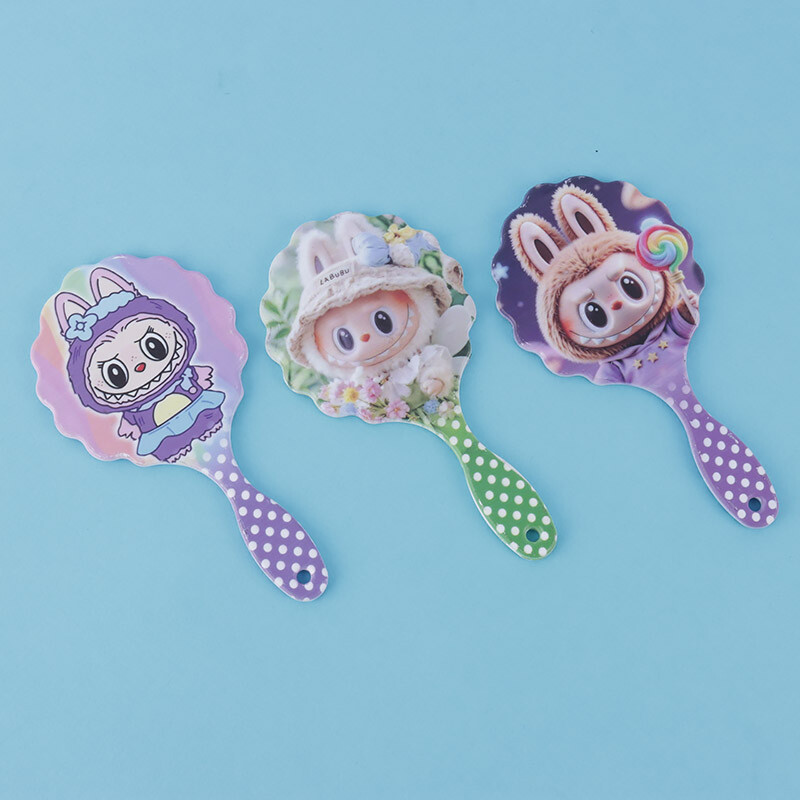 آینه دستی طرح لبوبو