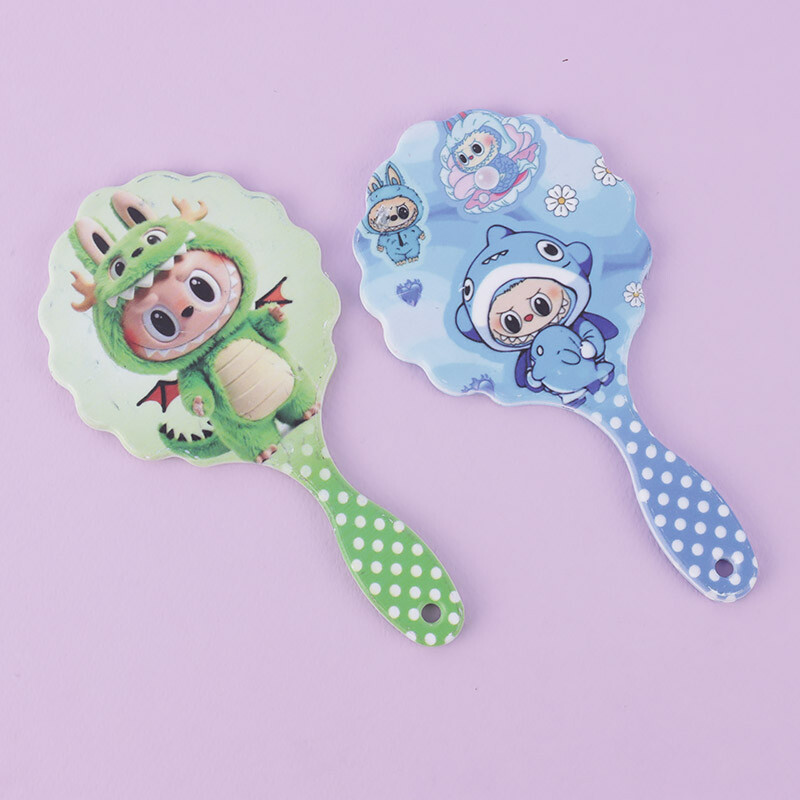 آینه دستی طرح لبوبو