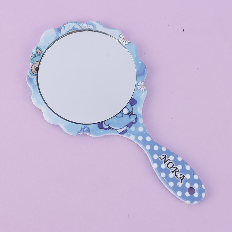 آینه دستی طرح لبوبو