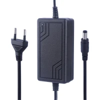 آداپتور دوربین مداربسته کیو پلاس 12 ولت 1.8 آمپر 1201800-22K