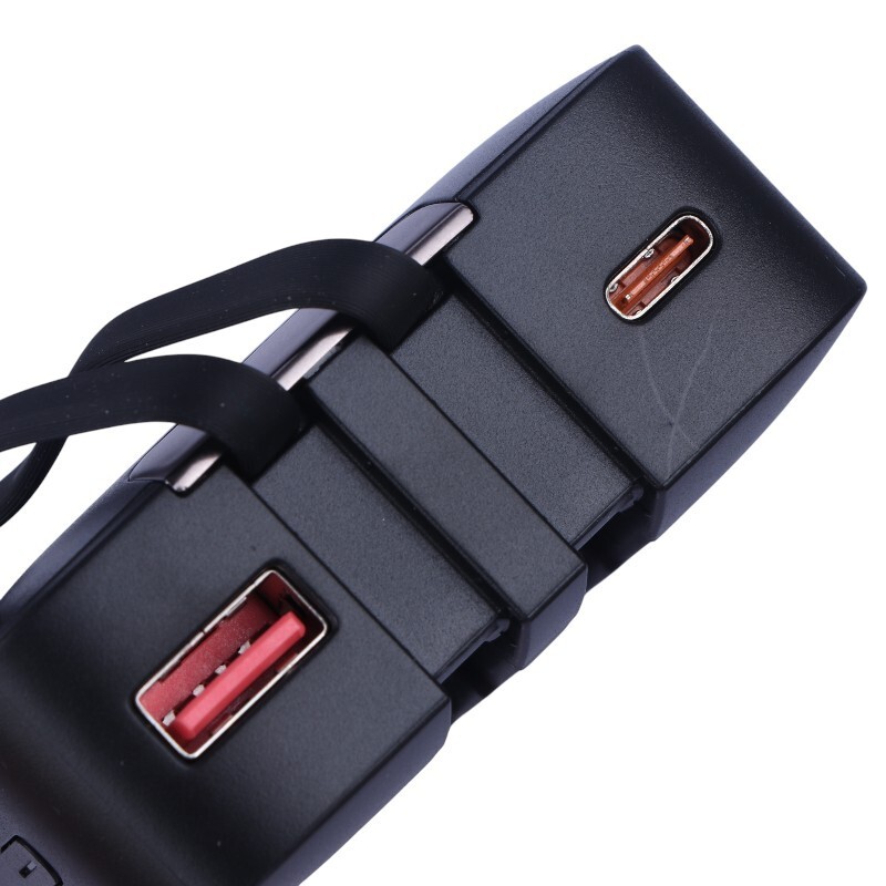 پاور بانک فست شارژ یوشیتا YP-005 PD 22.5W ظرفیت 20000 میلی آمپر ساعت