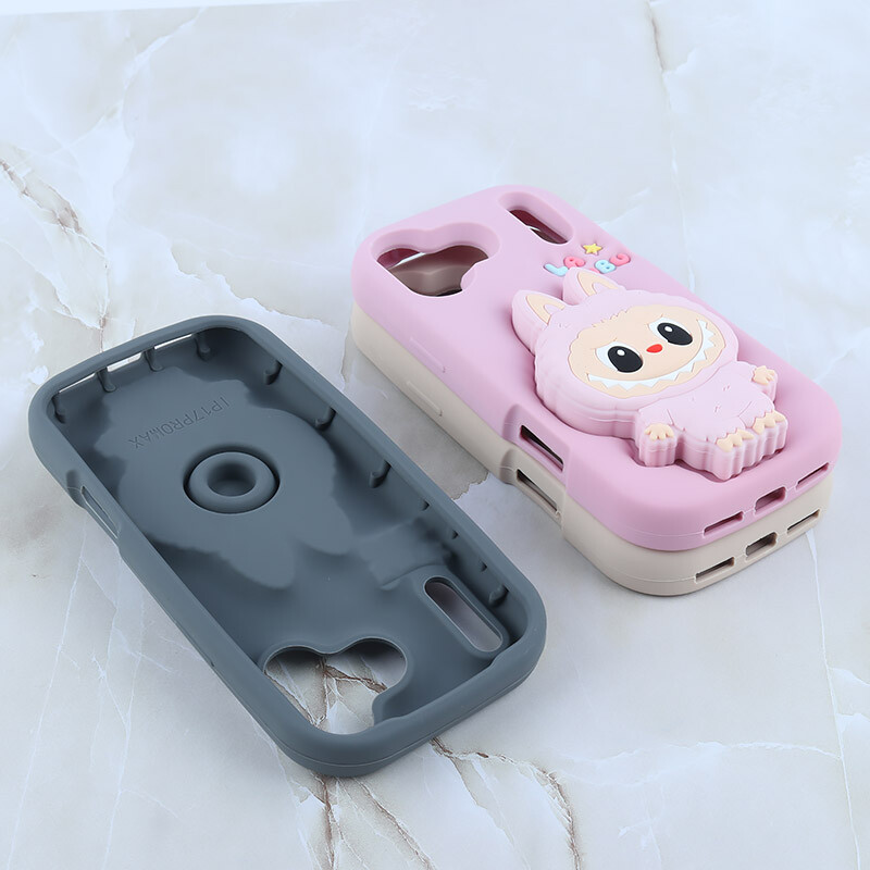 قاب سیلیکونی پاپ سوکت دار لبوبو بزرگ