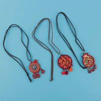 گردنبند یلدایی جیر طرح پلاک چوبی