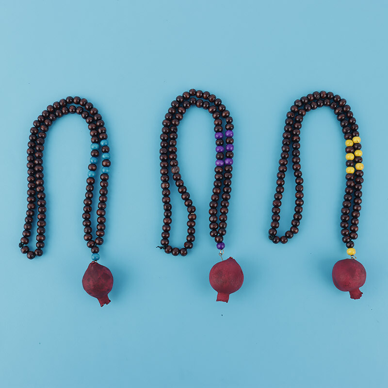 گردنبند یلدایی انار مهره چوبی