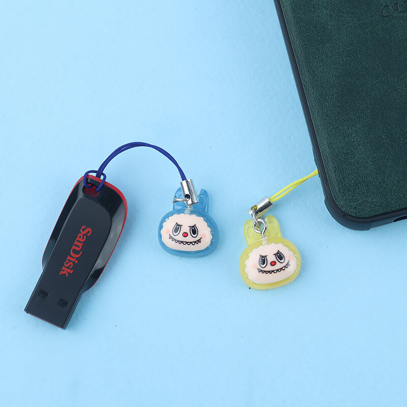 آویز فلش و موبایل طرح لبوبو شب تاب کد 1