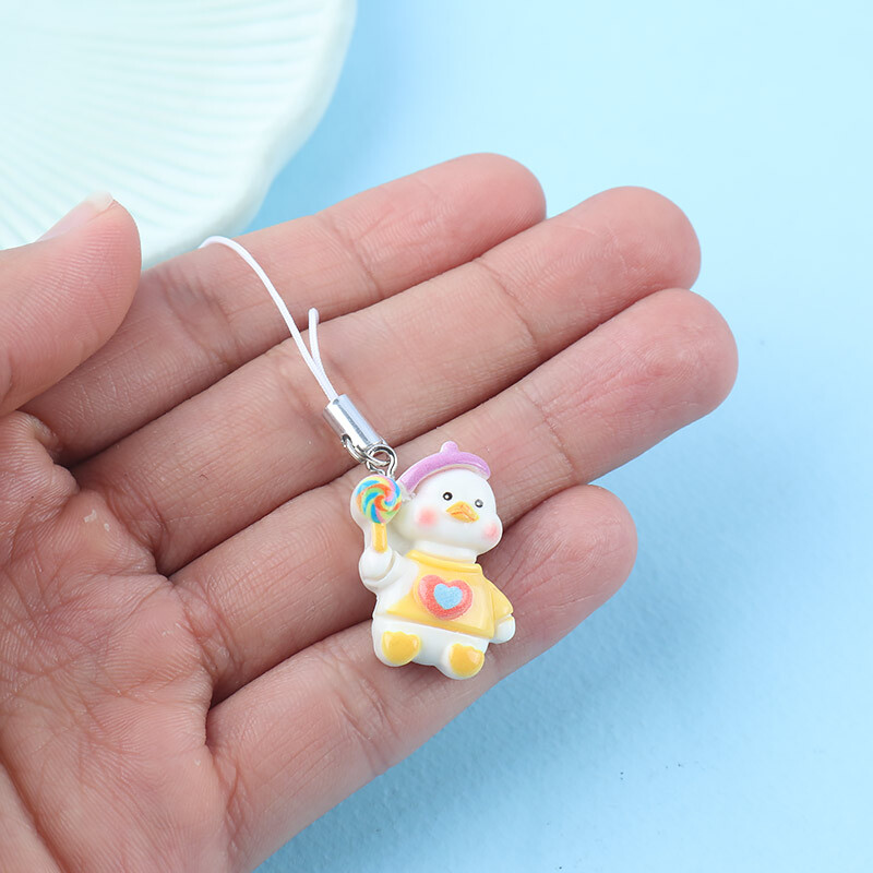 آویز فلش و موبایل طرح اردک کلاه دار