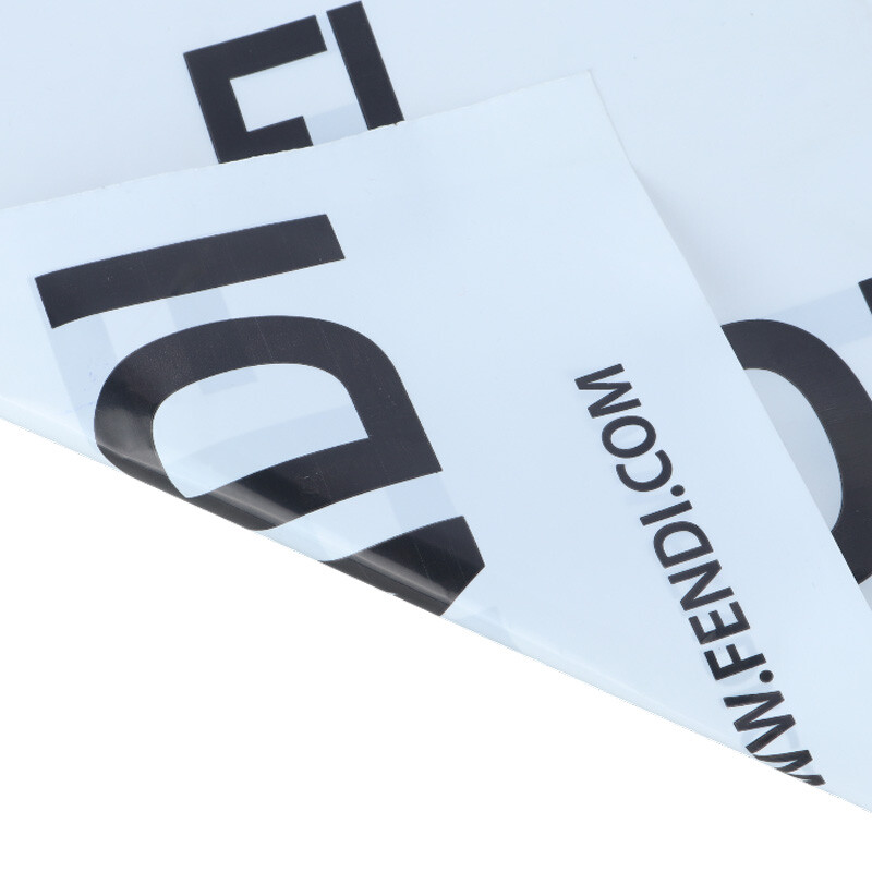 نایلون دسته دار طرح Fendi سایز 25*35 سانتی متر بسته 1 کیلویی درجه 1