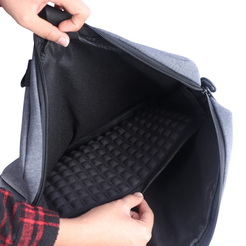 کیف لپ تاپ دوشی Bershka کد B0168