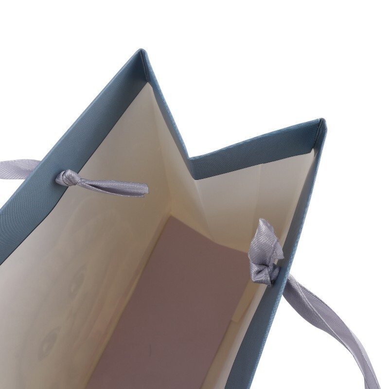 ساک دستی مقوایی کد 060101