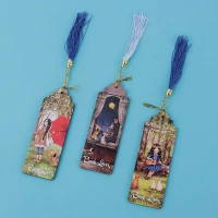 نشانگر کتاب چوبی رویال طرح دختر جنگل منگوله دار