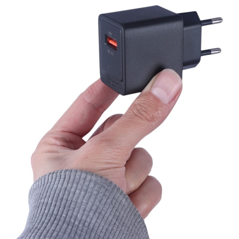 شارژر دیواری 18 وات ارلدام ES-EU45 QC3.0 3A