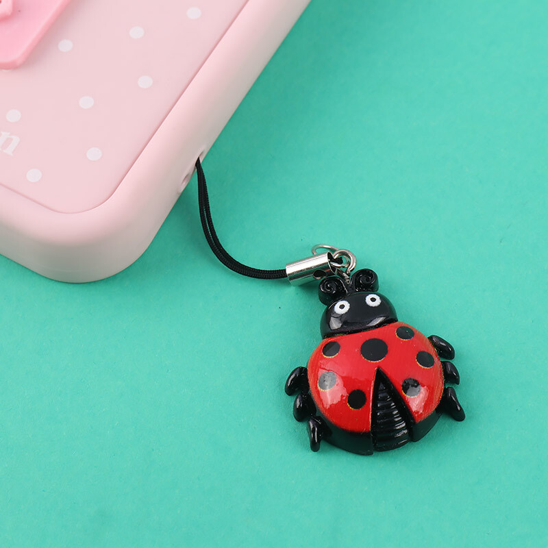 آویز فلش و موبایل طرح کفش دوزک