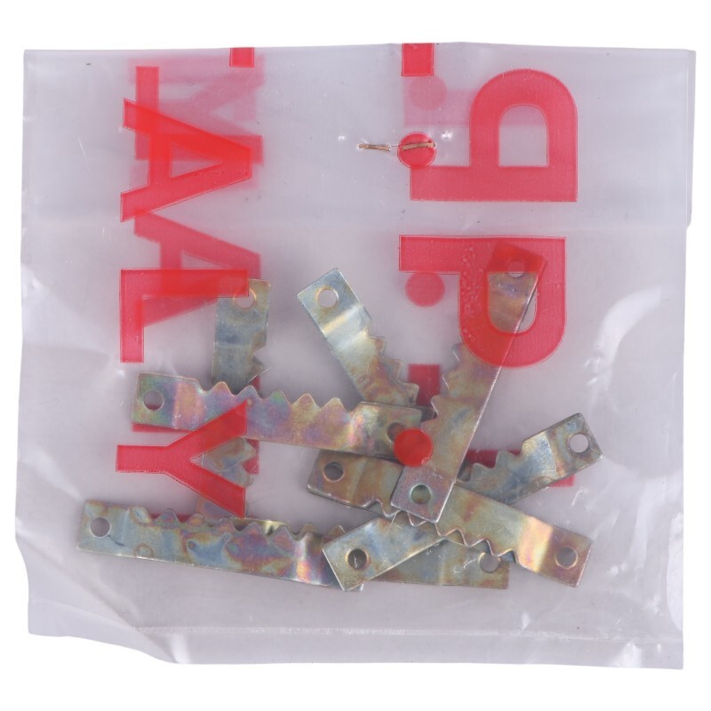 بست اره ای پشت قاب عکس و آینه