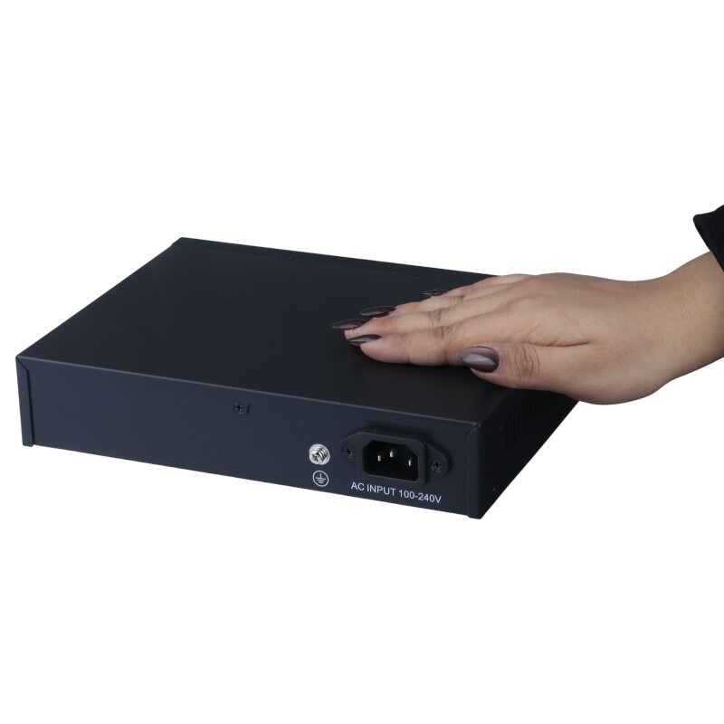 سوییچ 11 پورت POE اچ آر یو آی HR901-AF-821GNS