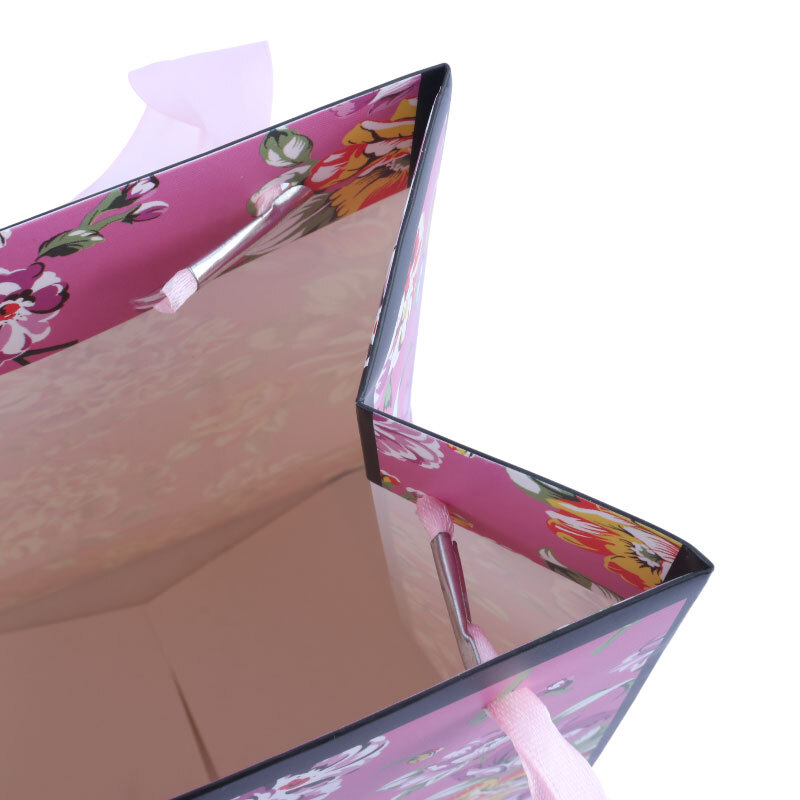 ساک دستی مقوایی کد 040145