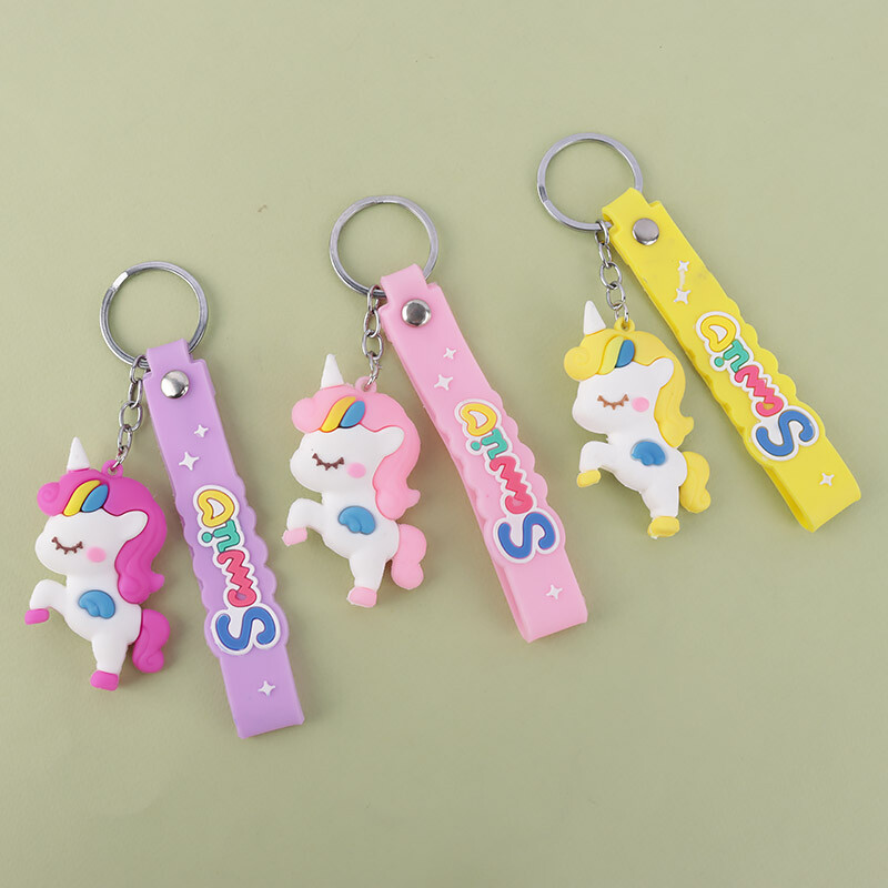 جاکلیدی سیلیکونی طرح اسب تک شاخ + بند آویز