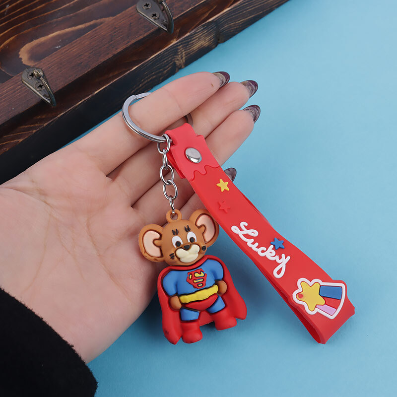 جاکلیدی سیلیکونی طرح جری شنل دار + بند آویز