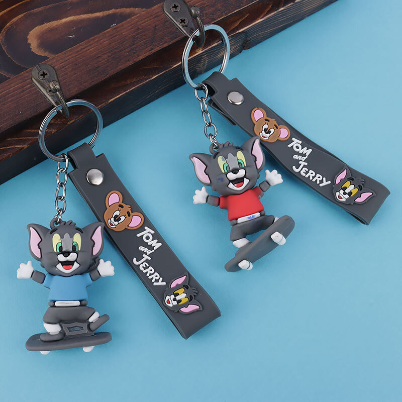 جاکلیدی سیلیکونی طرح تام کد 3 + بند آویز