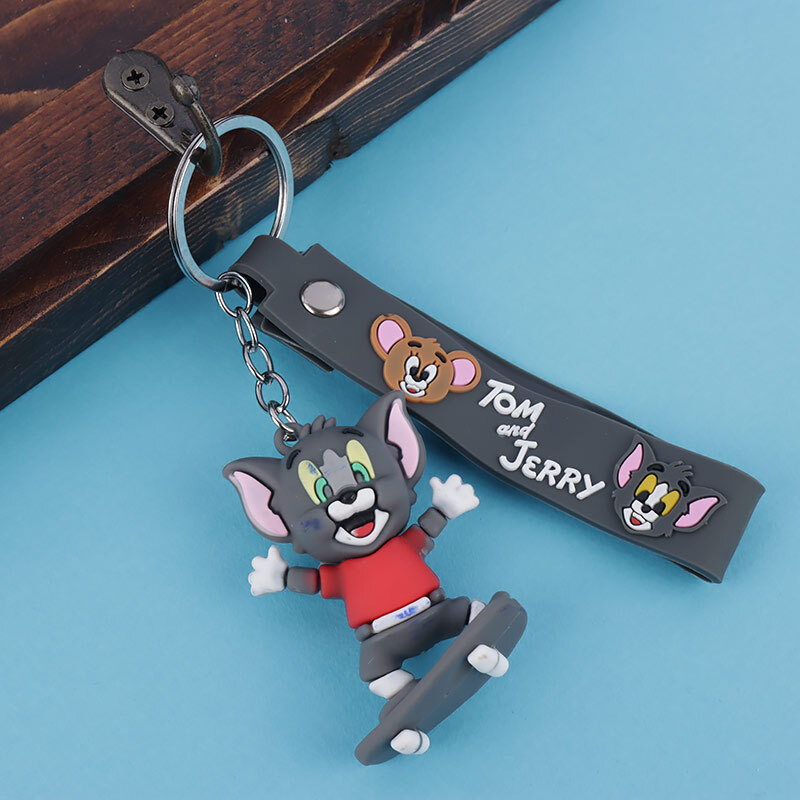 جاکلیدی سیلیکونی طرح تام کد 3 + بند آویز