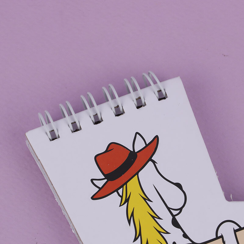 تقویم رومیزی 1405 دات طرح اسب