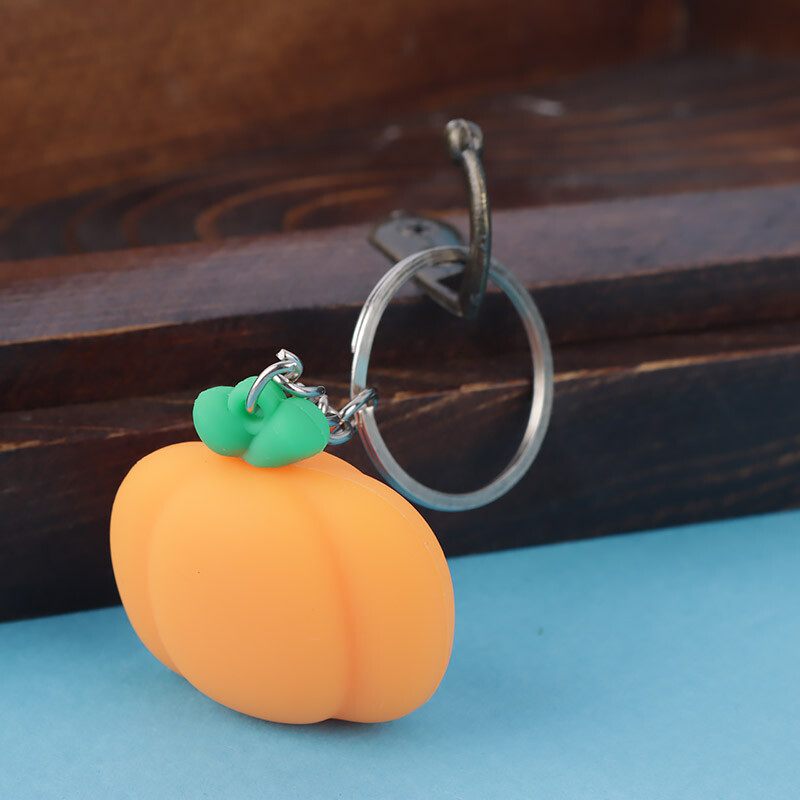 جاکلیدی سیلیکونی طرح کدو تنبل